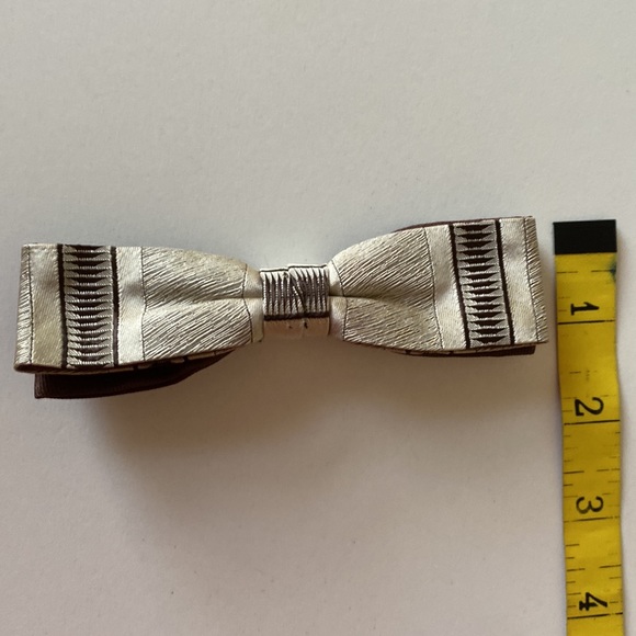 Vintage Clip-on Bow Tie Cream Brown - Picture 5 of 5